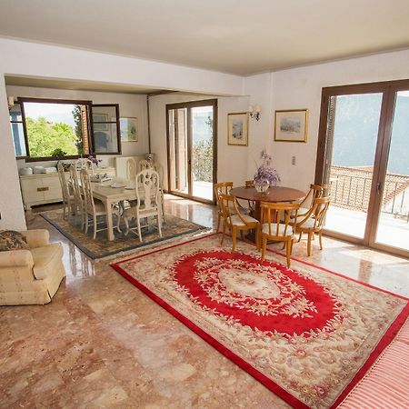 Historic Villa Δελφοί Εξωτερικό φωτογραφία